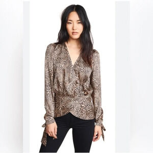 RONNY KOBO CROSELLA LEOPARD PRINT WRAP FRONT LONG SLEEVE BLOUSE SZ M